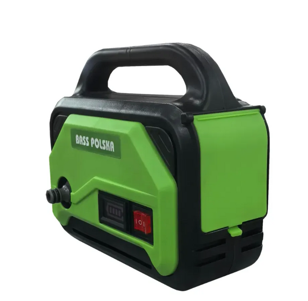 Портативная водяная помпа Bass Polska  8117 21V &mdash; аккумуляторная, со шлангом 10 м, для полива и перекачки воды